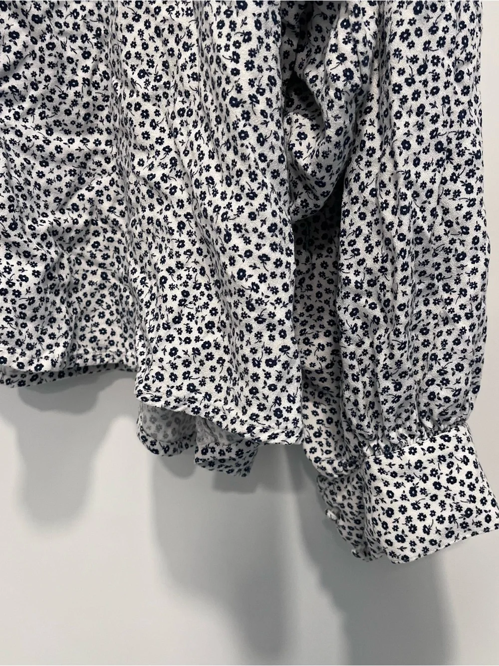 Old‎ Navy White V-Neck Long Sleeve Dot Print Blouse Plus Size 2X